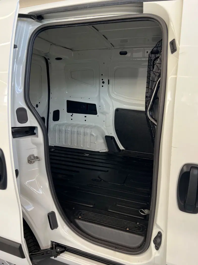 Fiat Fiorino usata a Bari (9)