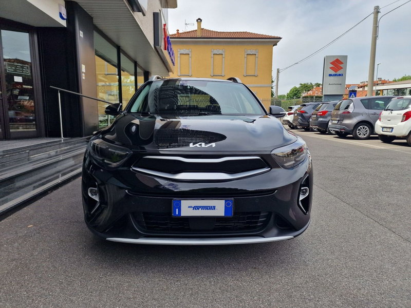 Kia Stonic usata a Milano (2)