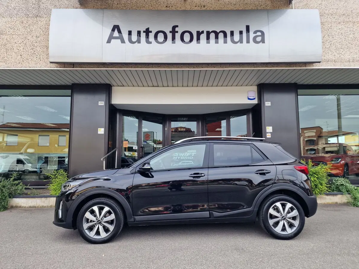 Kia Stonic usata a Milano (3)