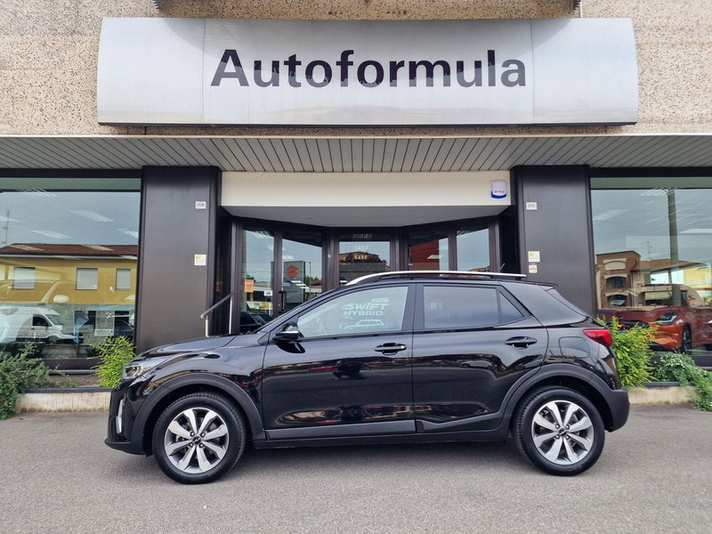 Kia Stonic usata a Milano (3)