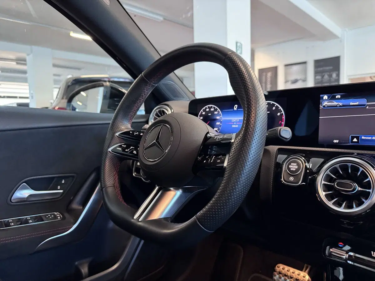 Mercedes-Benz Classe A usata a Messina (14)