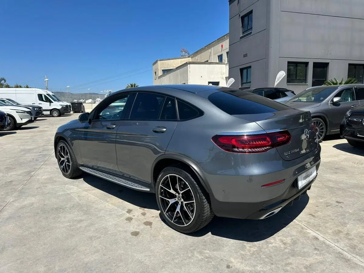 Mercedes-Benz GLC Coupé usata a Messina (4)