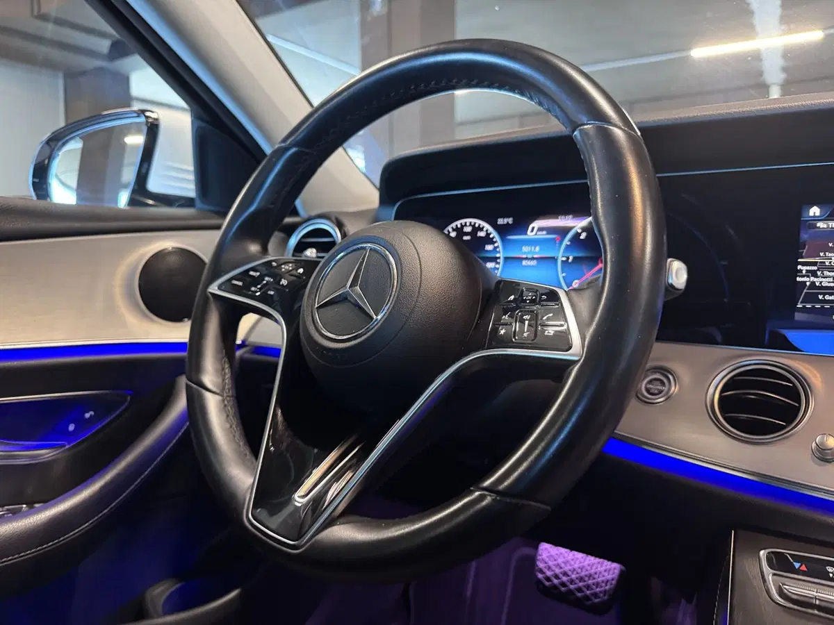Mercedes-Benz Classe E usata a Messina (14)