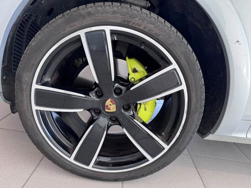 Porsche Cayenne usata a Messina (5)