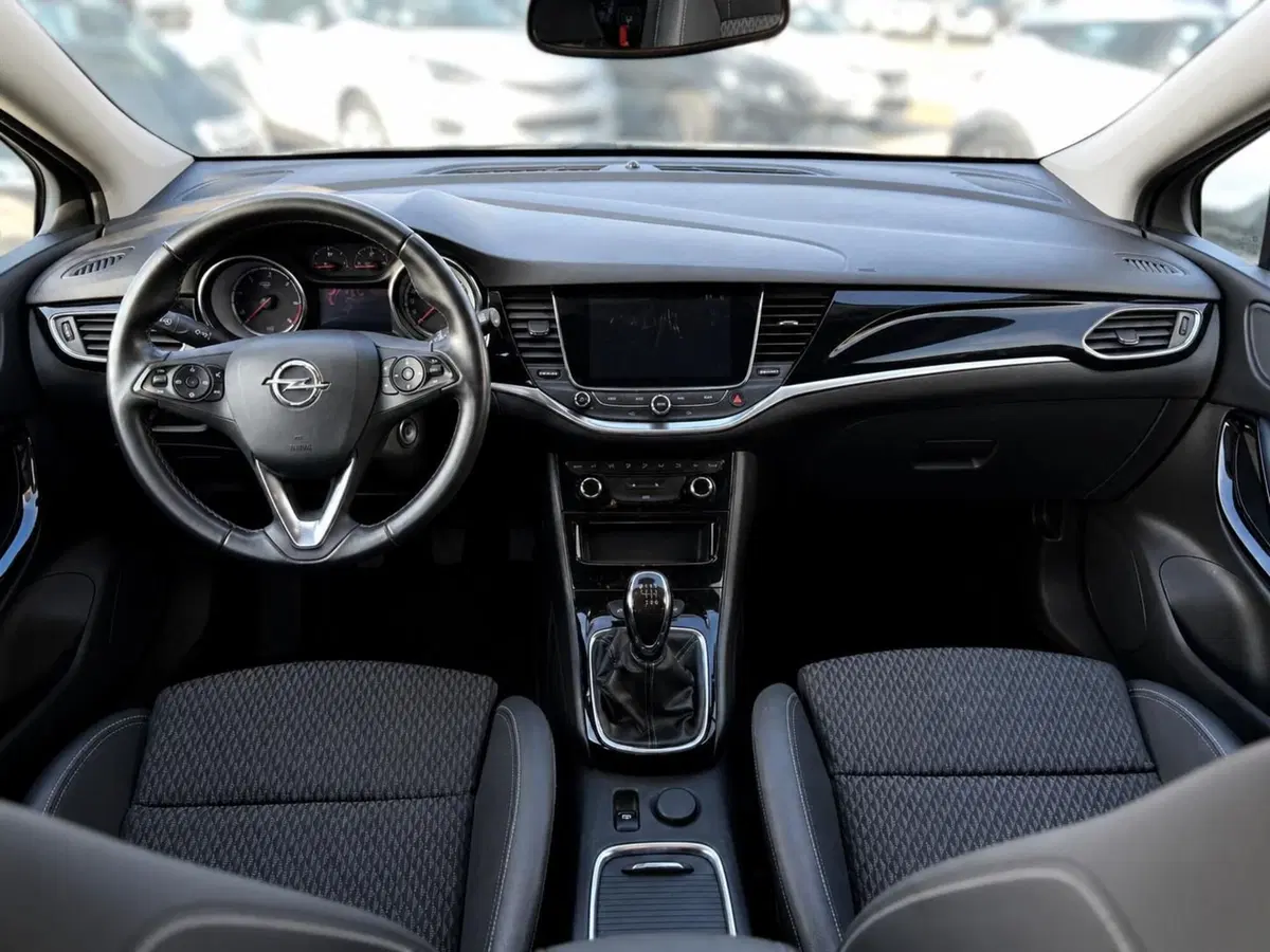 Opel Astra Station Wagon usata a Rimini (6)