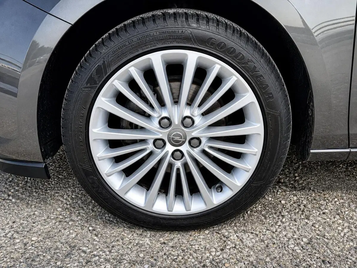 Opel Astra Station Wagon usata a Rimini (7)