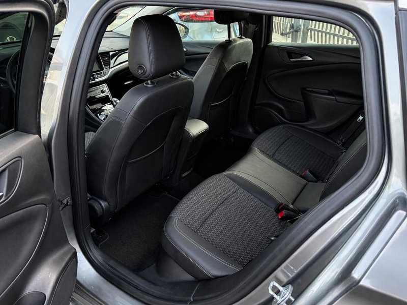 Opel Astra Station Wagon usata a Rimini (8)