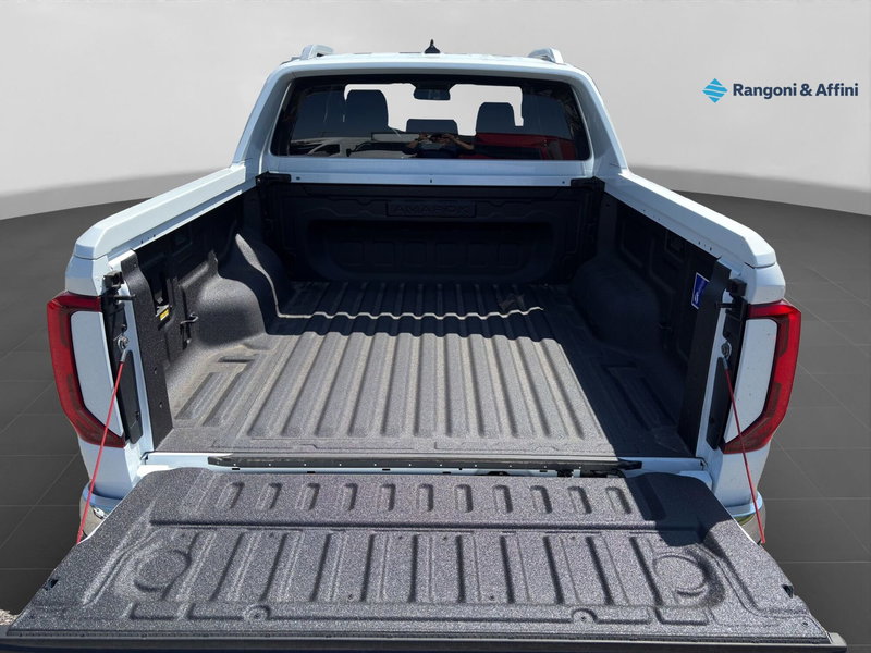 Volkswagen Amarok nuova a Mantova (10)