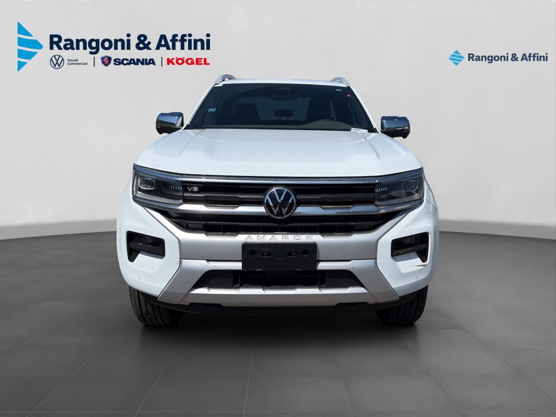 Volkswagen Amarok nuova a Mantova (8)