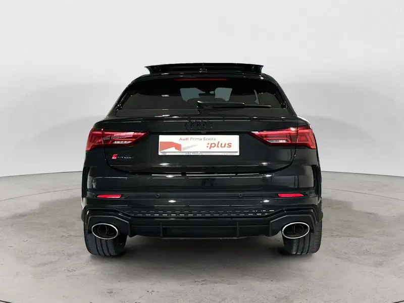 Audi RS Q3 Sportback usata a Napoli (5)