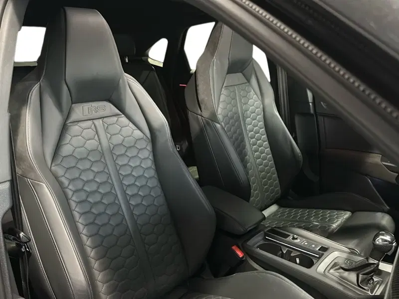 Audi RS Q3 Sportback usata a Napoli (8)