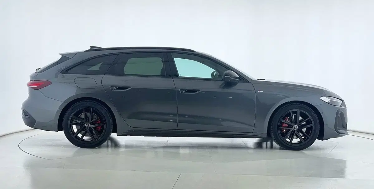Audi A5 Avant nuova a Perugia (4)