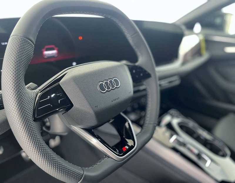 Audi A5 Avant nuova a Perugia (16)