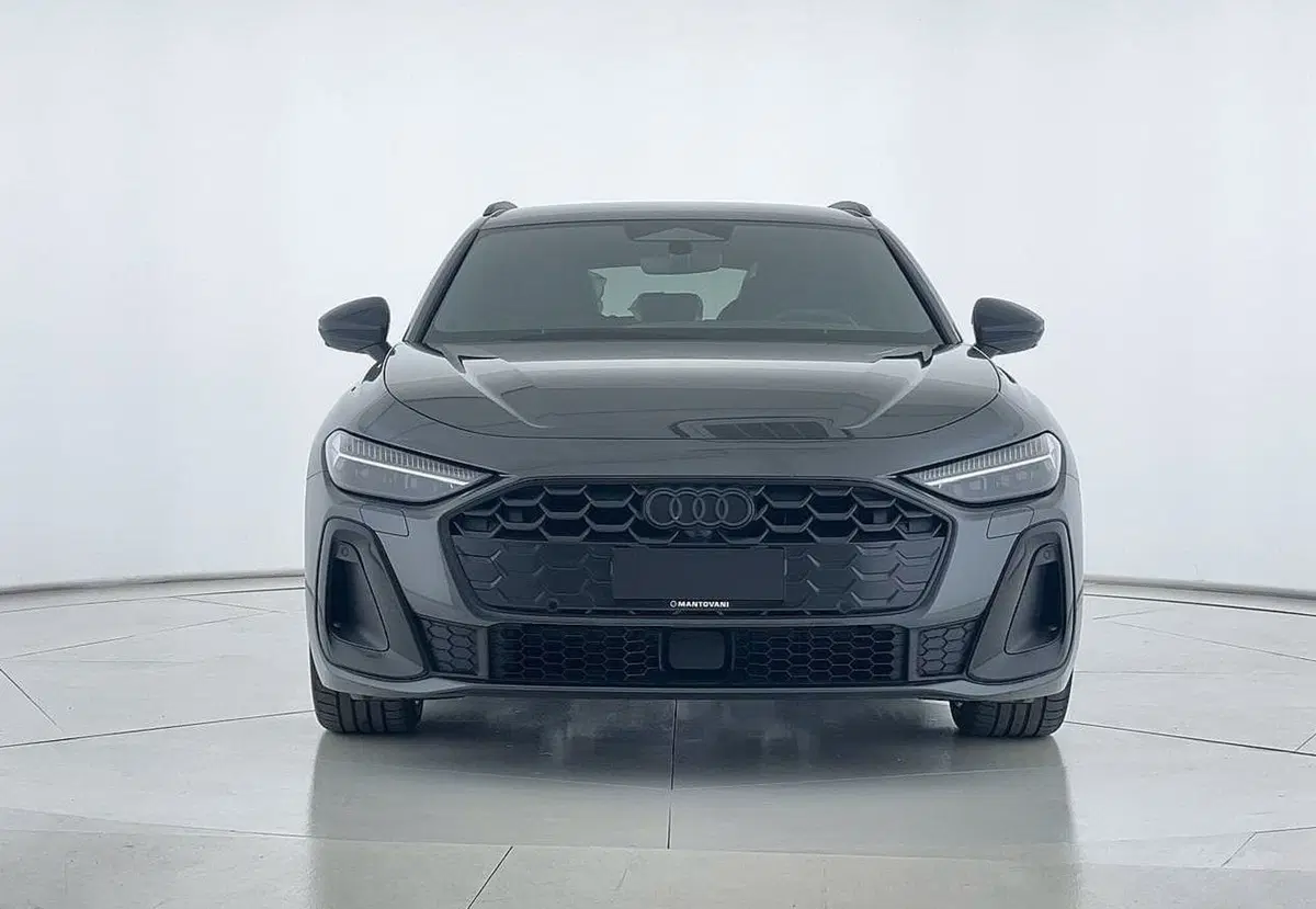 Audi A5 Avant nuova a Perugia (2)
