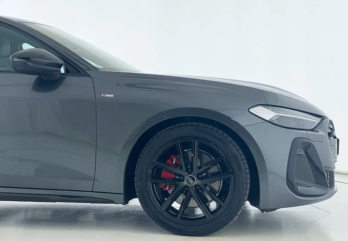 Audi A5 Avant nuova a Perugia (9)