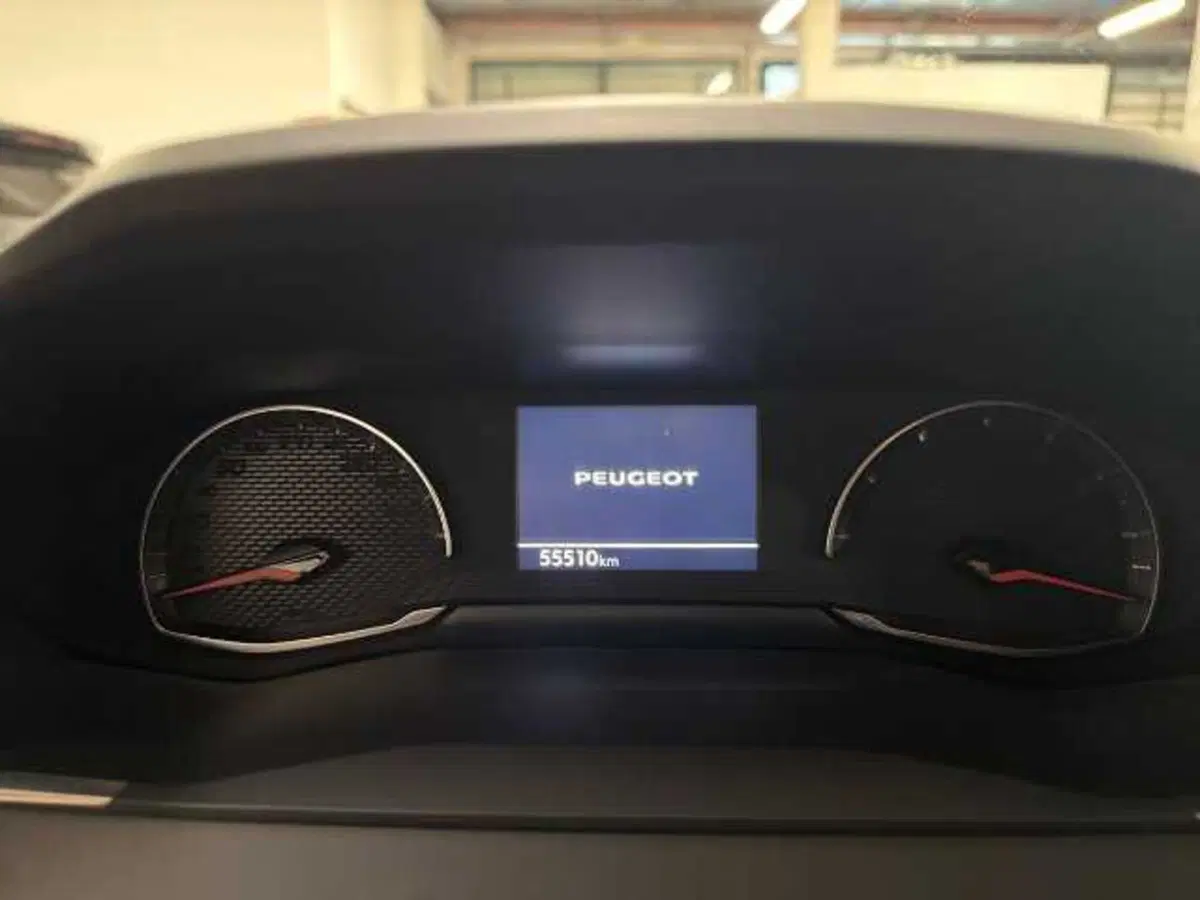 Peugeot 208 usata a Pistoia (13)