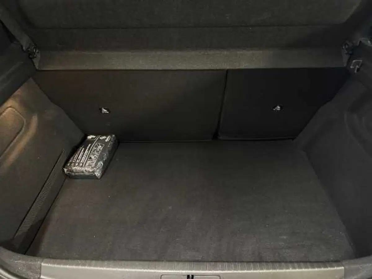 Peugeot 208 usata a Pistoia (8)