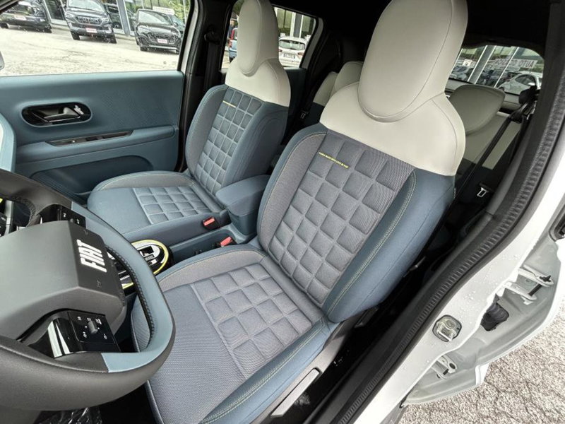 Fiat Grande Panda nuova a Cuneo (9)