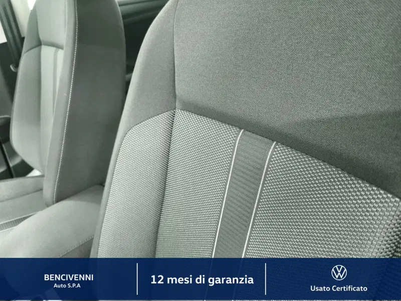 Volkswagen T-Roc usata a Catanzaro (18)