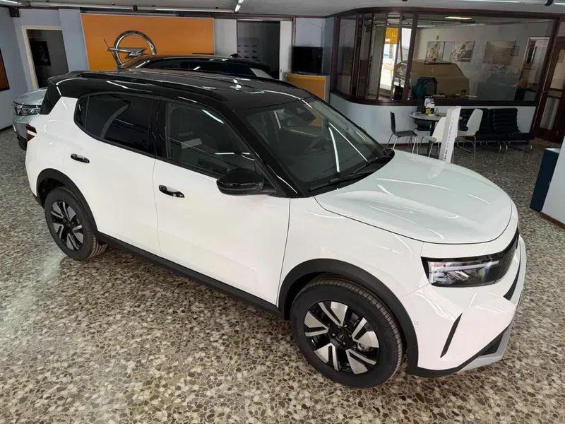 Opel Frontera nuova a Foggia (12)