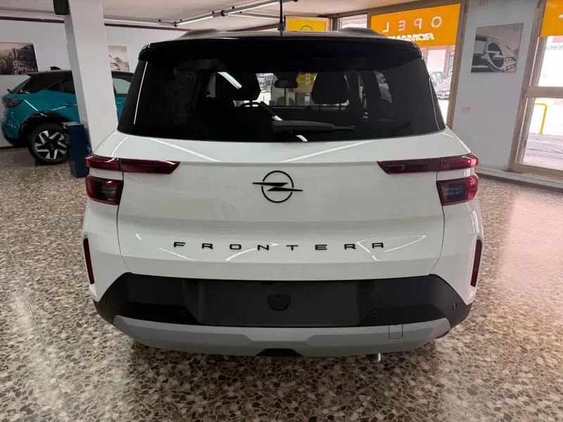 Opel Frontera nuova a Foggia (8)