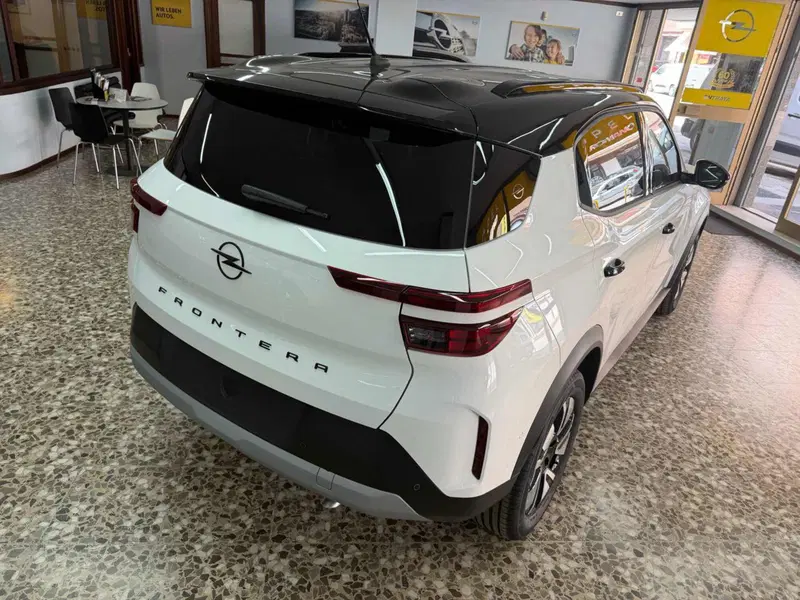Opel Frontera nuova a Foggia (9)