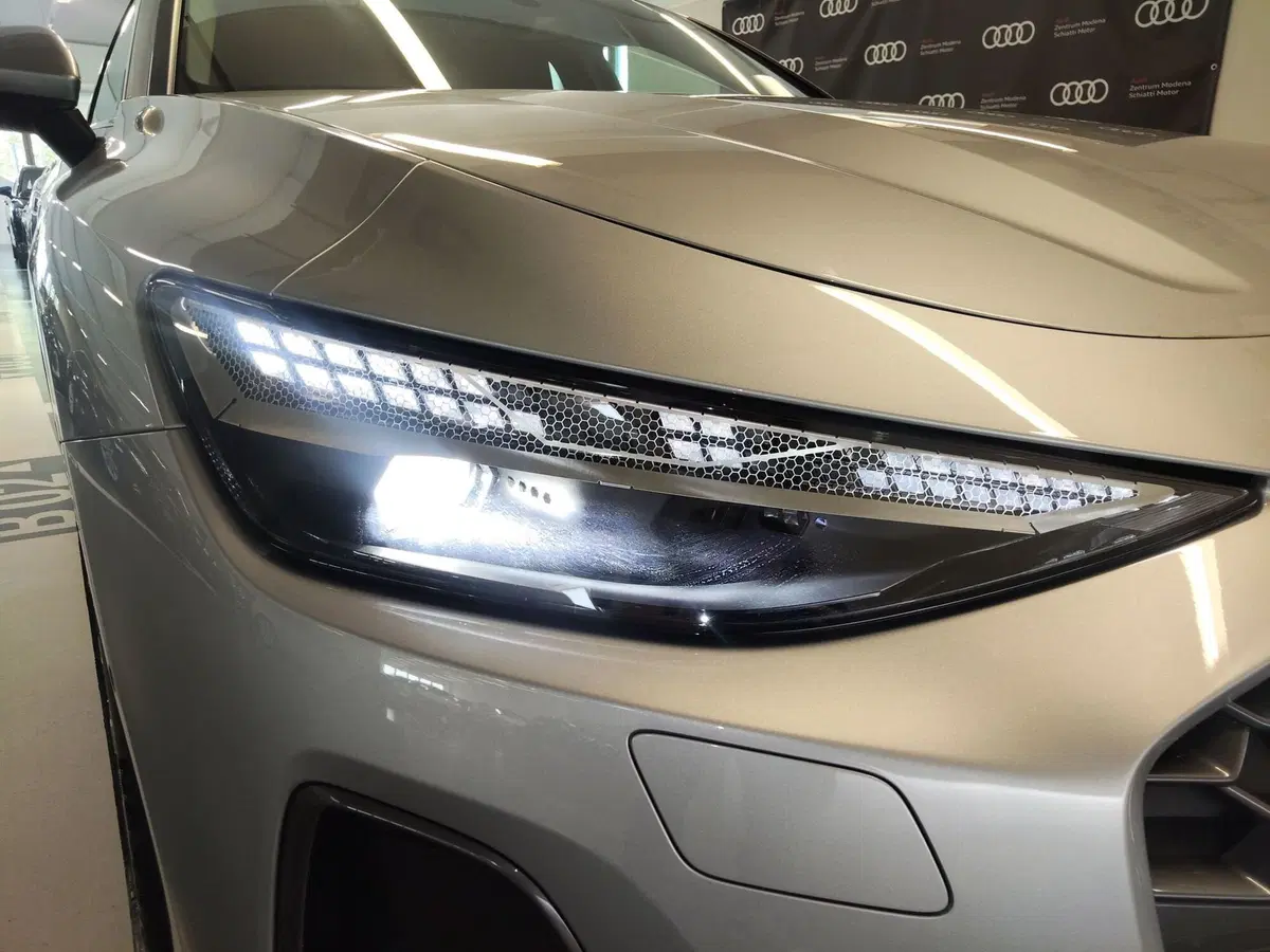 Audi A6 Avant nuova a Modena (19)