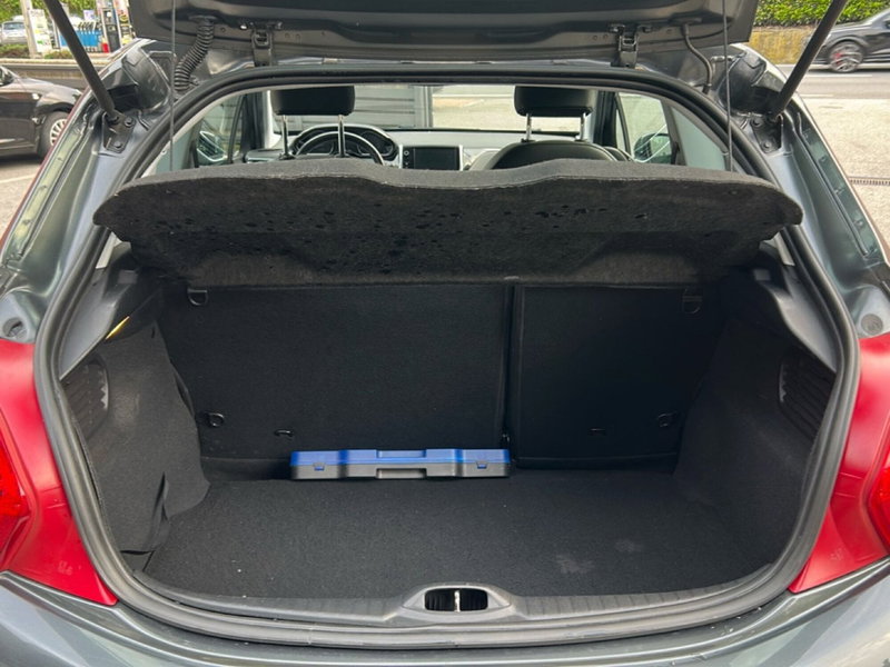 Peugeot 208 usata a Vercelli (10)