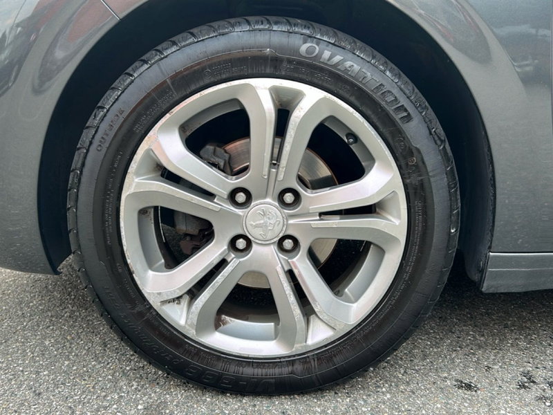 Peugeot 208 usata a Vercelli (11)