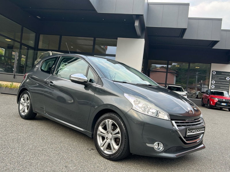 Peugeot 208 usata a Vercelli (9)