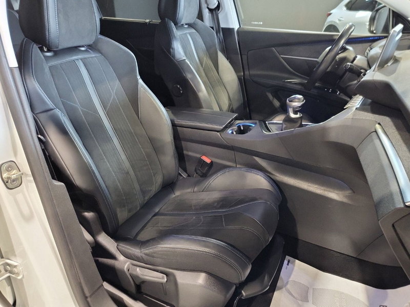 Peugeot 5008 usata a Vicenza (19)