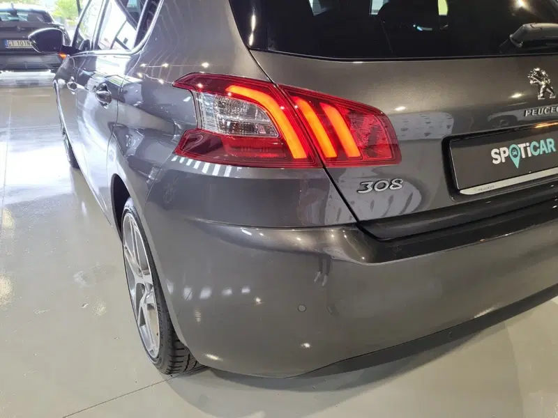 Peugeot 308 usata a Vicenza (13)