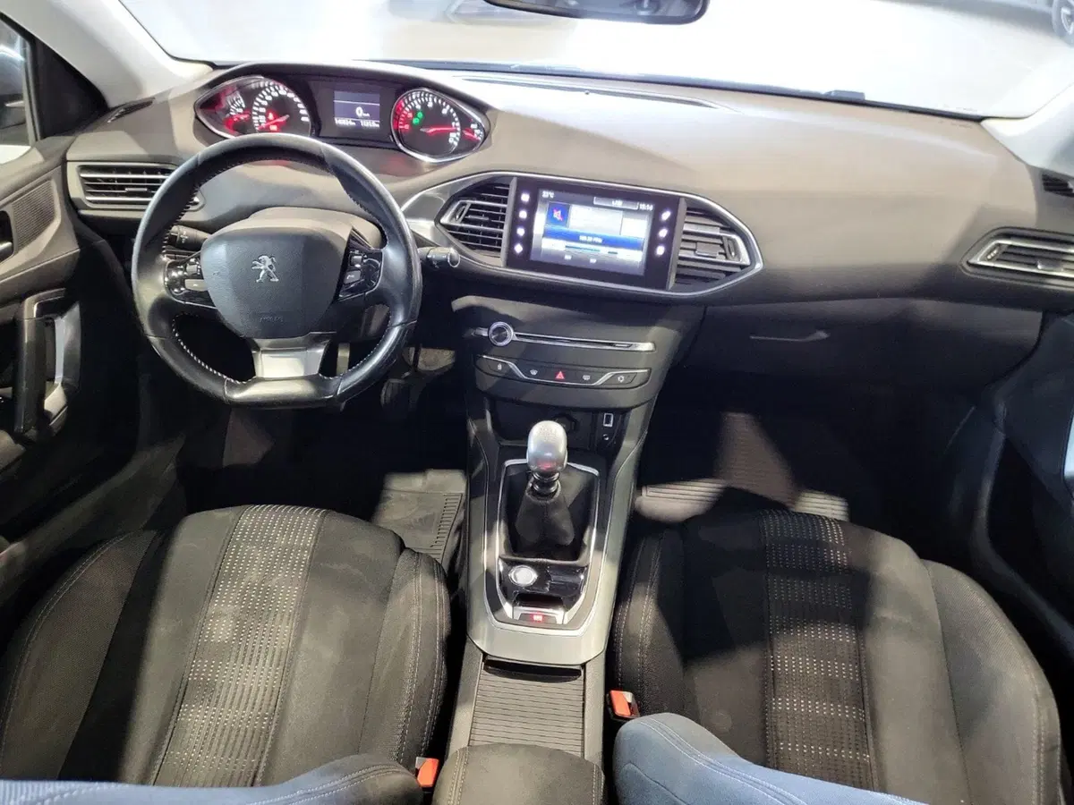 Peugeot 308 usata a Vicenza (15)