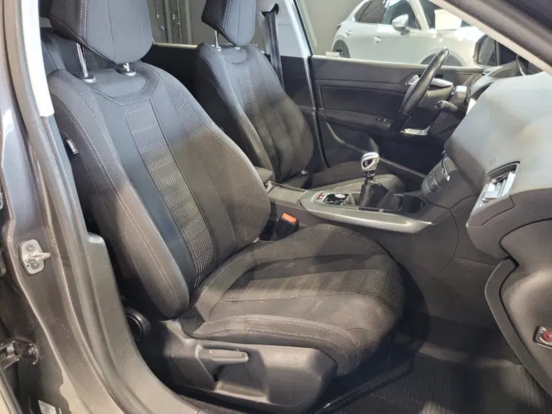 Peugeot 308 usata a Vicenza (16)