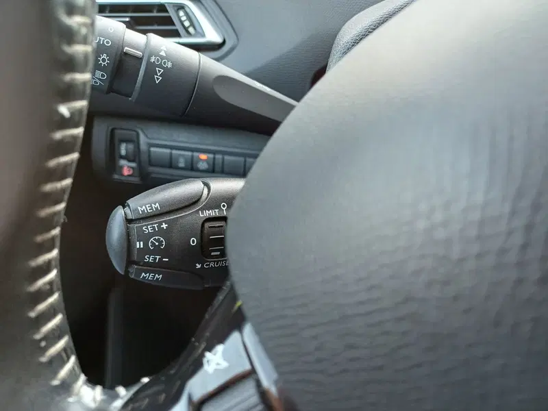 Peugeot 308 usata a Modena (16)