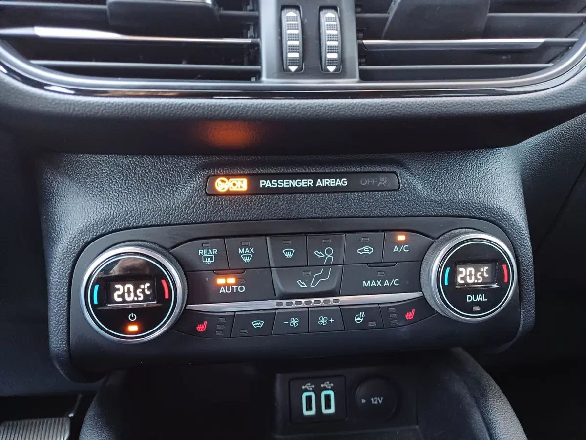 Ford Kuga usata a Modena (17)