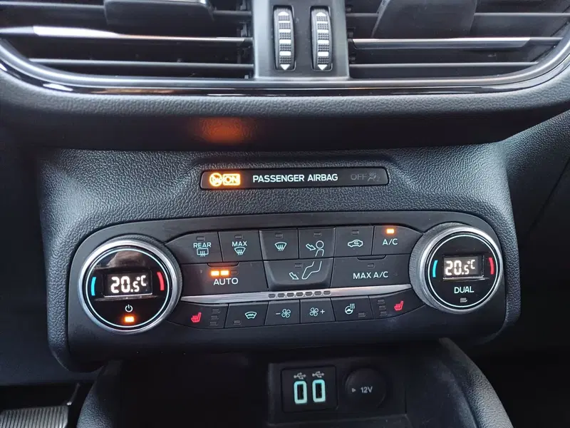 Ford Kuga usata a Modena (17)