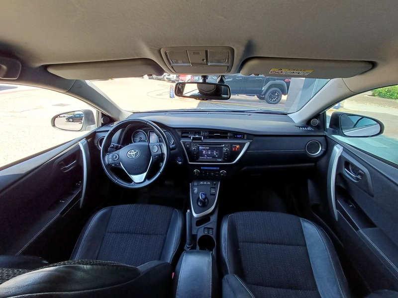 Toyota Auris Station Wagon usata a Modena (9)