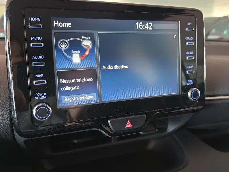 Toyota Yaris usata a Messina (10)