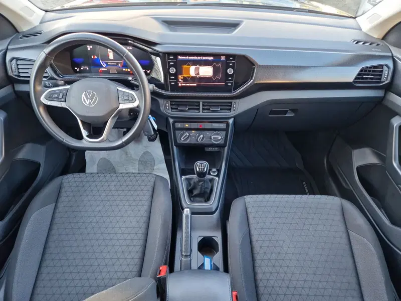 Volkswagen T-Cross usata a Siena (13)