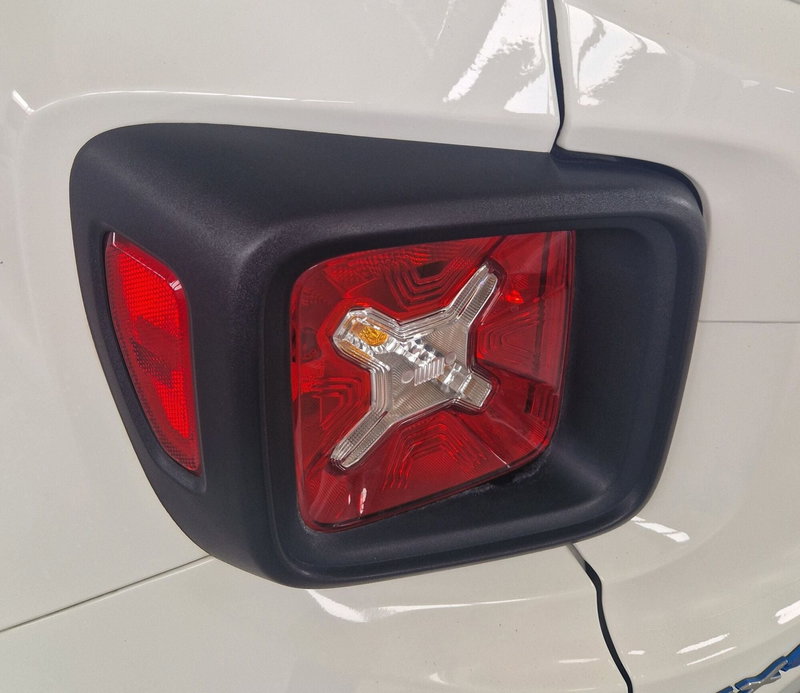 Jeep Renegade usata a Terni (16)