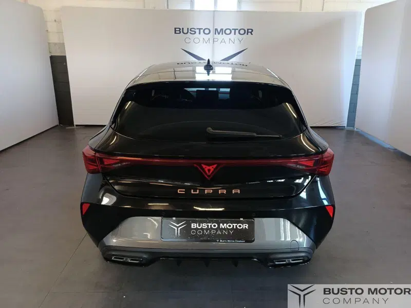 Cupra Leon usata a Varese (5)