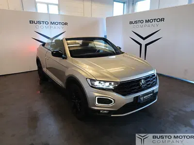 Volkswagen T-Roc Cabrio 1.0 TSI Style del 2021 usata a Busto Arsizio