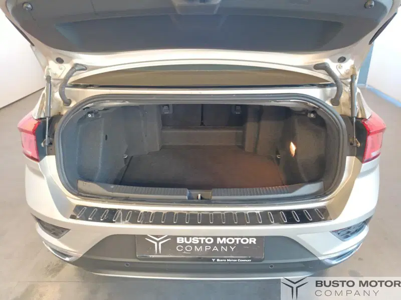 Volkswagen T-Roc Cabrio usata a Varese (10)