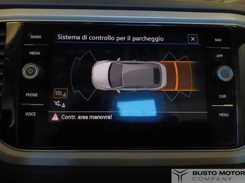 Volkswagen T-Roc Cabrio usata a Varese (15)