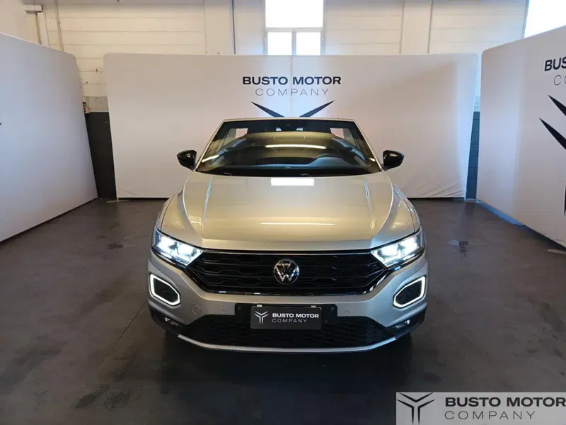 Volkswagen T-Roc Cabrio usata a Varese (2)
