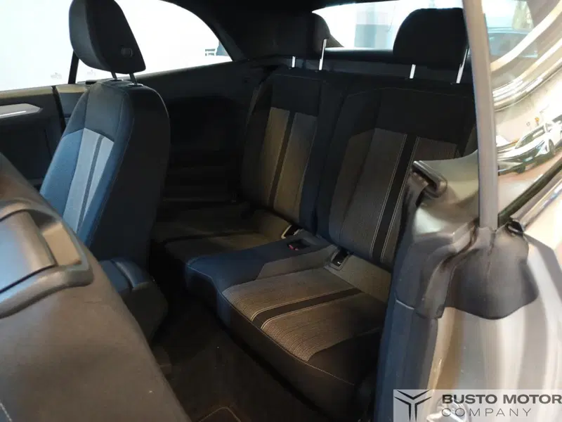 Volkswagen T-Roc Cabrio usata a Varese (9)