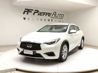 Infiniti Q30 1.5 diesel Premium del 2016 usata a Teramo