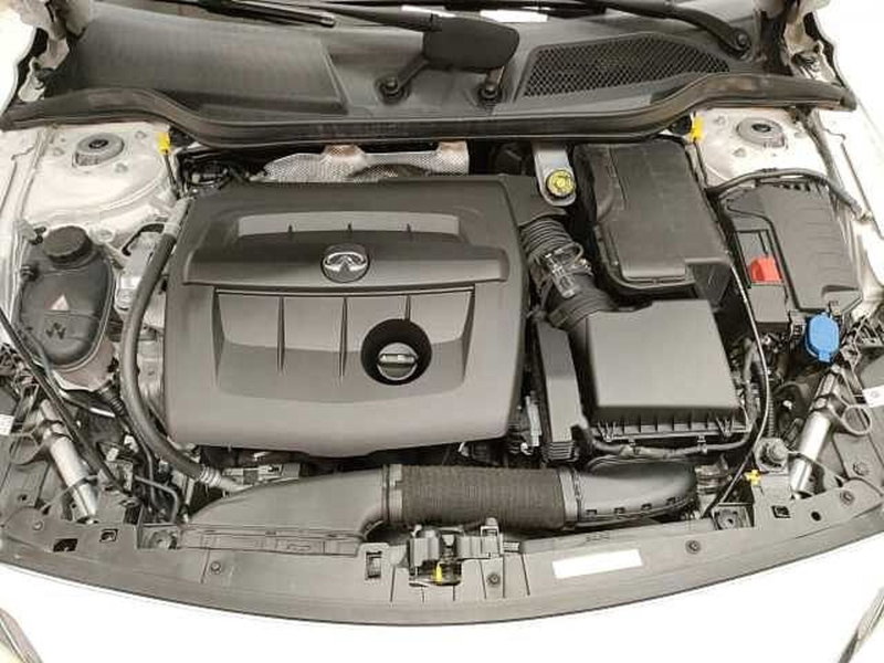 Infiniti Q30 usata a Teramo (10)