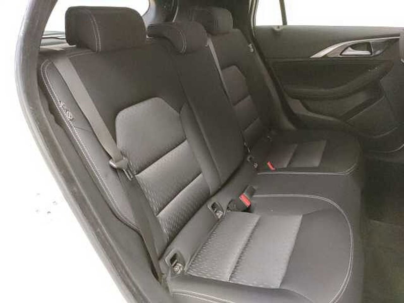 Infiniti Q30 usata a Teramo (14)